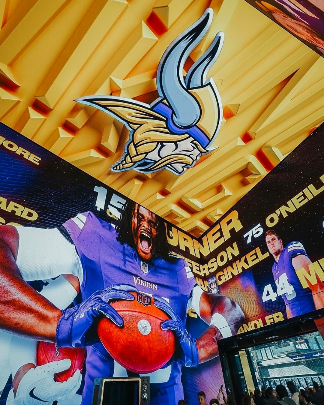 Minnesota Vikings | Outernet Takeover Minnesota Vikings | Outernet Takeover